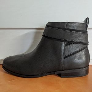 Sole Society Becie Flat Bootie